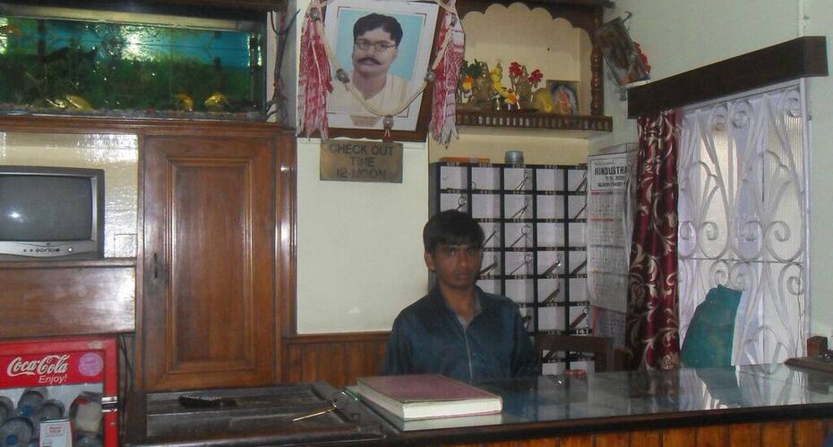 Hotel Shradhyanjali, Siliguri 4